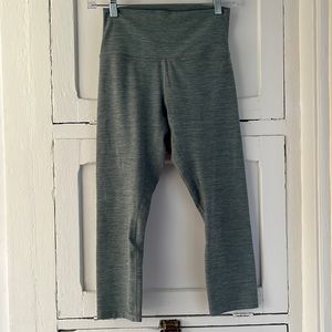 COPY - Lululemon Align High-Rise Crop 21” Size 6